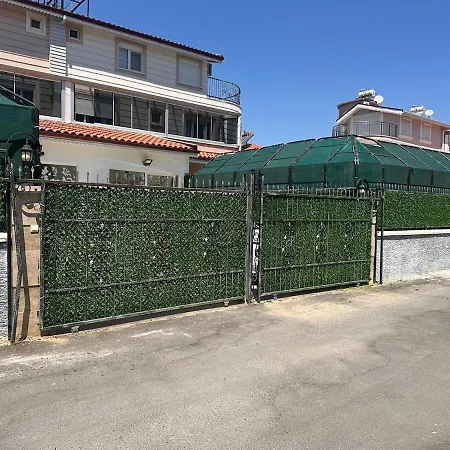 Super 4 Bedroom With Poolvilla Вилла