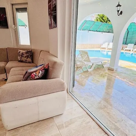 Super 4 Bedroom With Poolvilla Vila Belek