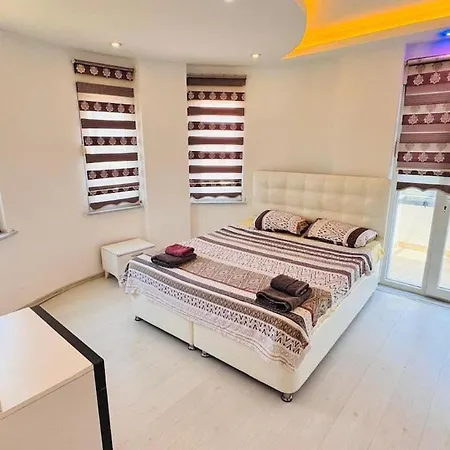 Super 4 Bedroom With Poolvilla * Belek