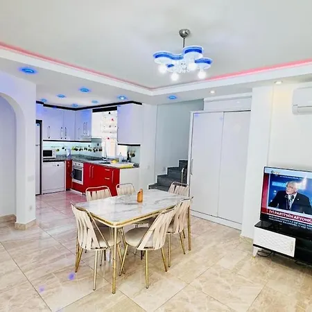 Super 4 Bedroom With Poolvilla 别墅 *
